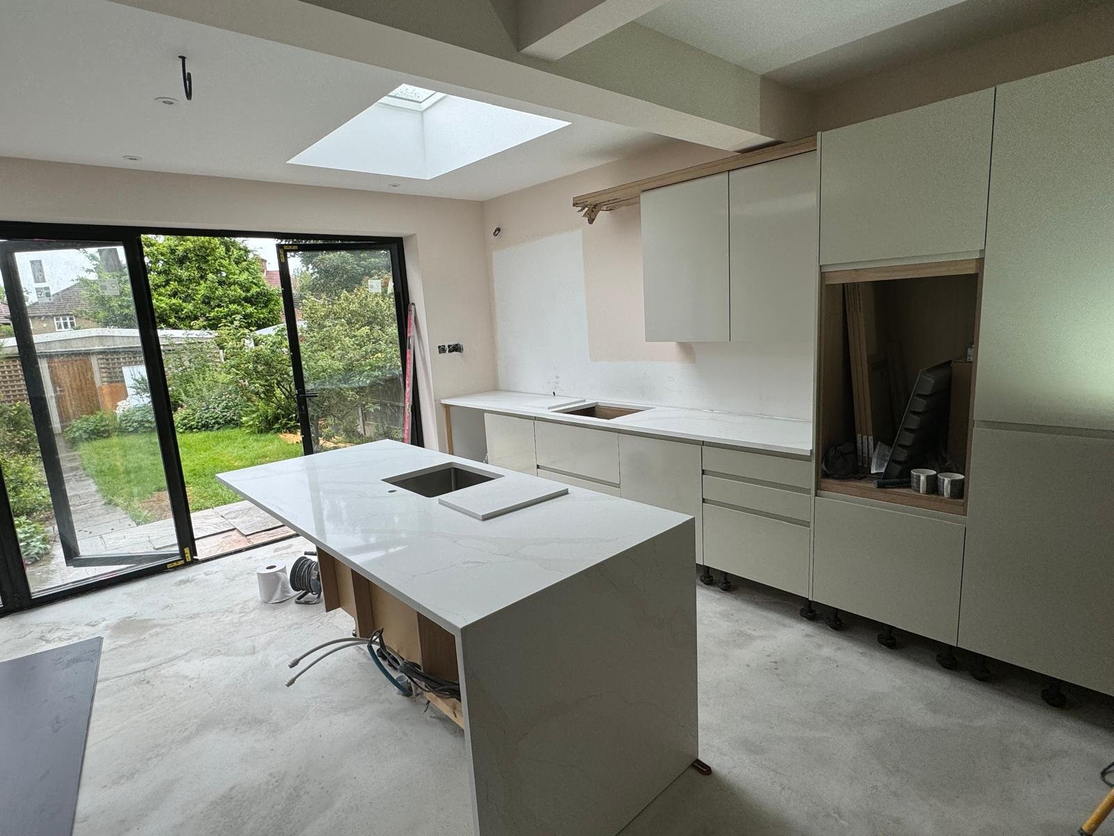 Modern Calacatta Gold 